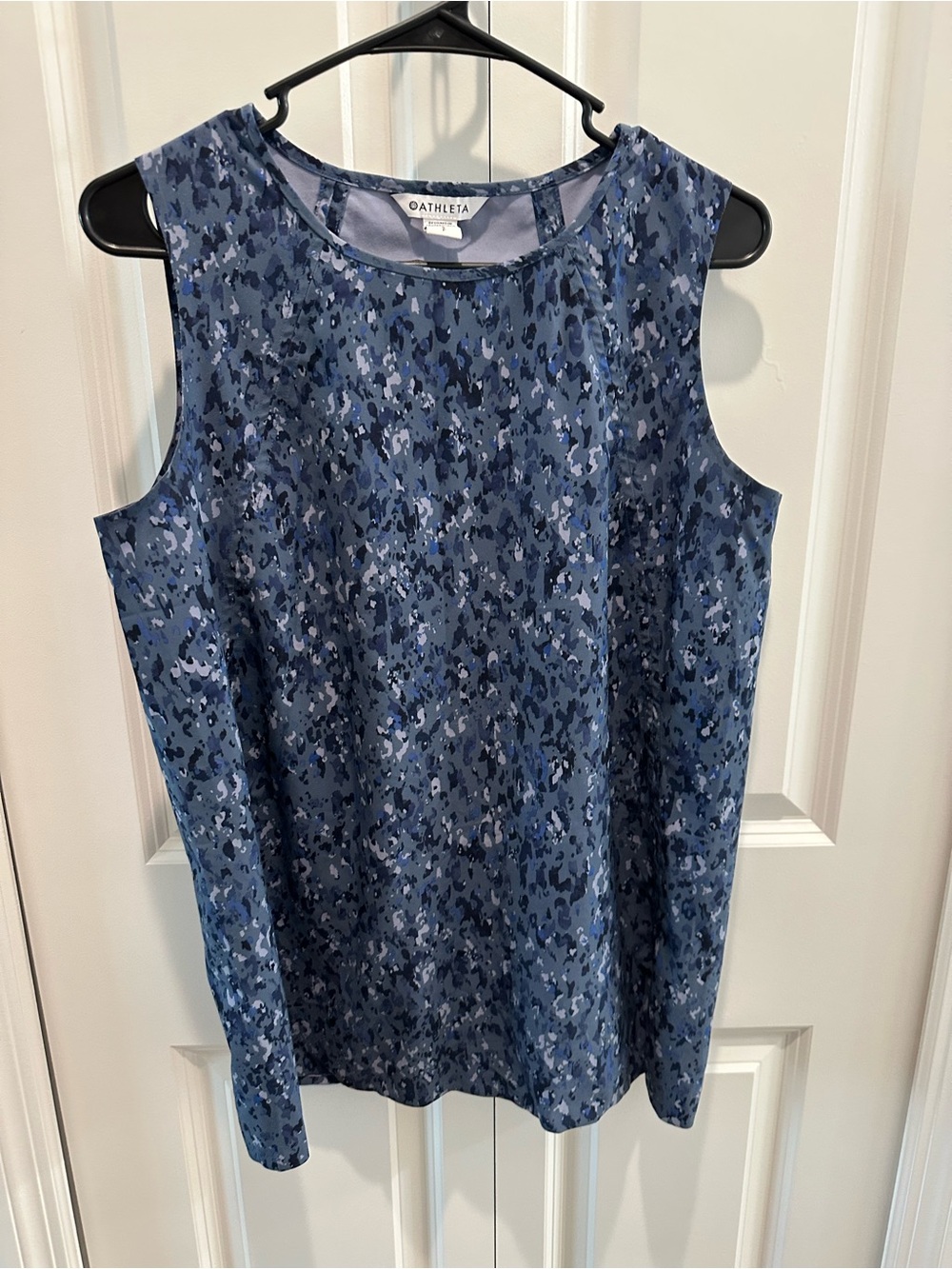 Athleta Navy and Light Blue Printed Sleeveless Tank S/P